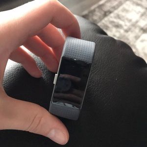 Fitbit Charge HR 2 (small)